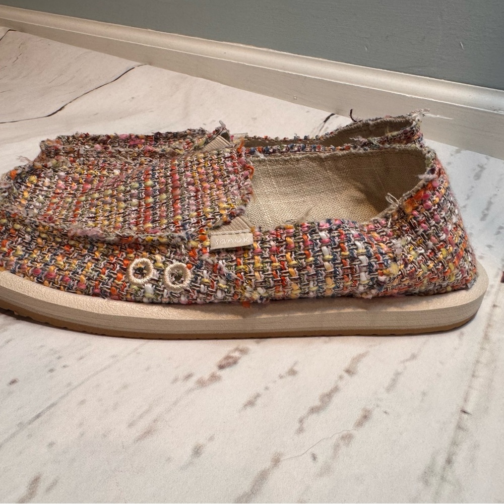 Sanuk Colorful Hemp Slip-On Shoes - Picture 2 of 7
